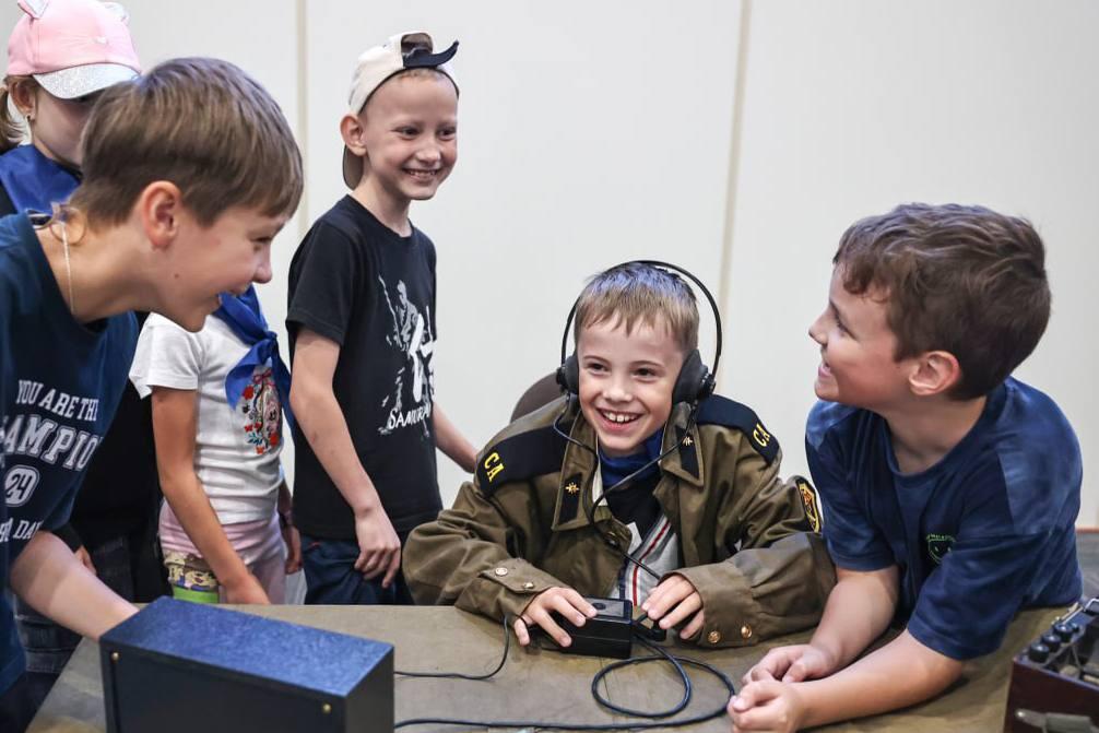 Тайны Деда Мороза: приключение в мире шифров