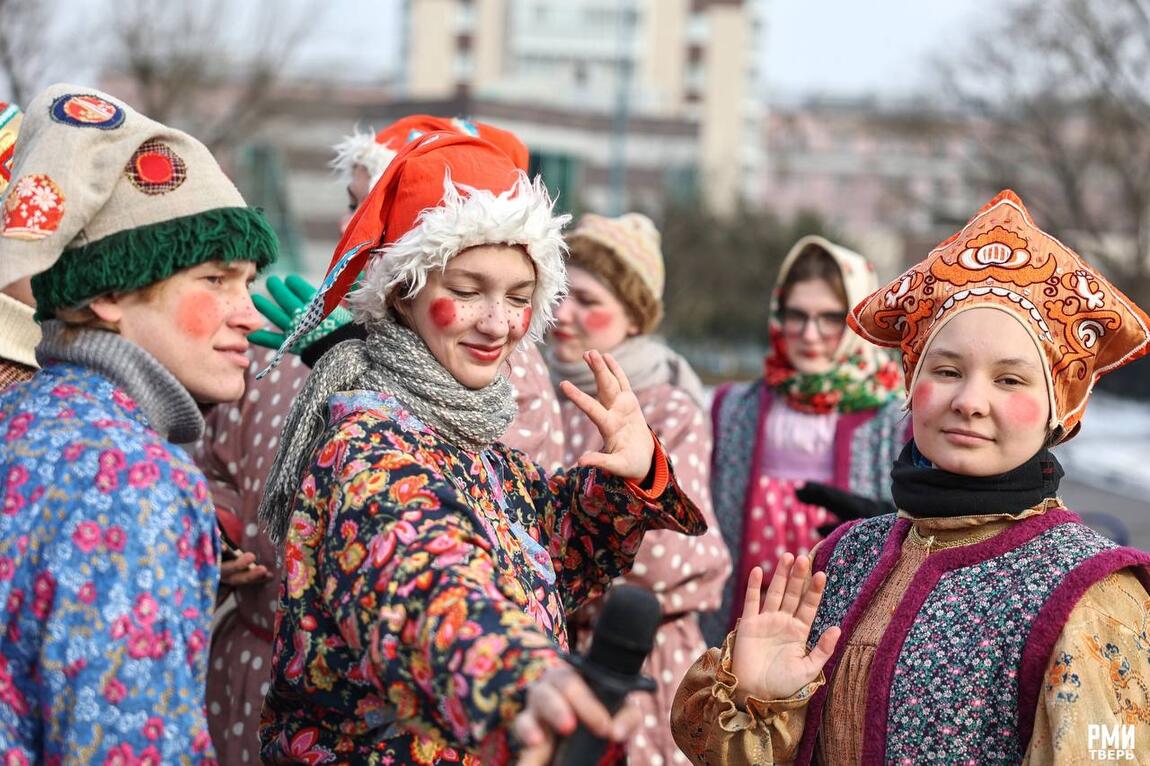 На улице — весна и солнце